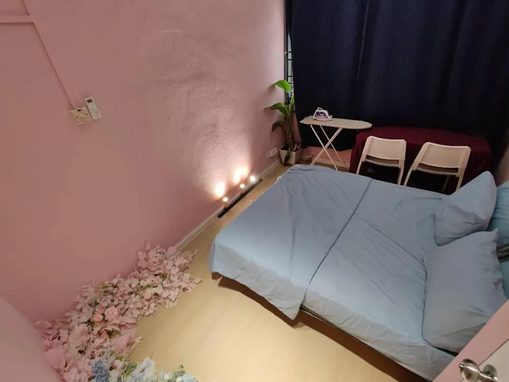 Georgetown Family Ktv Theme Fun Staycation Up To 6 Pax Netflix Youtube Playstation Jelutong Vandrerhjem
