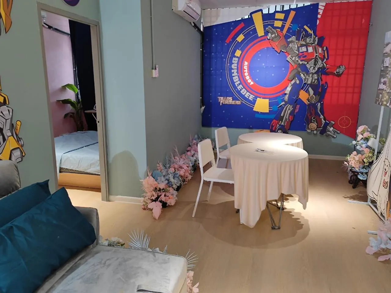 Georgetown Family Ktv Theme Fun Staycation Up To 6 Pax Netflix Youtube Playstation Jelutong
